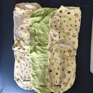 Bundle of 3 Swaddles